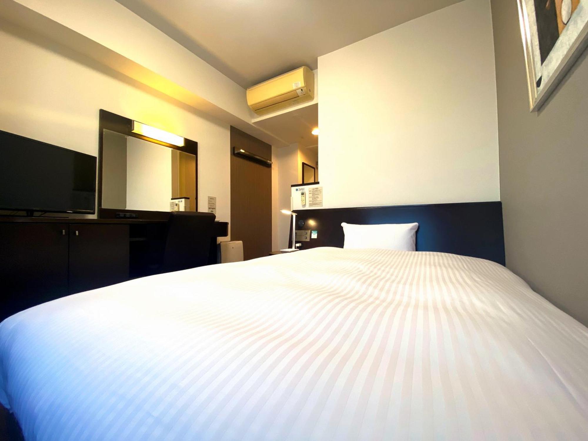 Hotel Route-Inn Ashikaga Ekimae מראה חיצוני תמונה