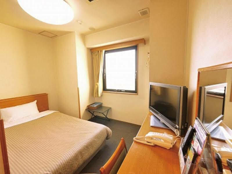 Hotel Route-Inn Ashikaga Ekimae מראה חיצוני תמונה