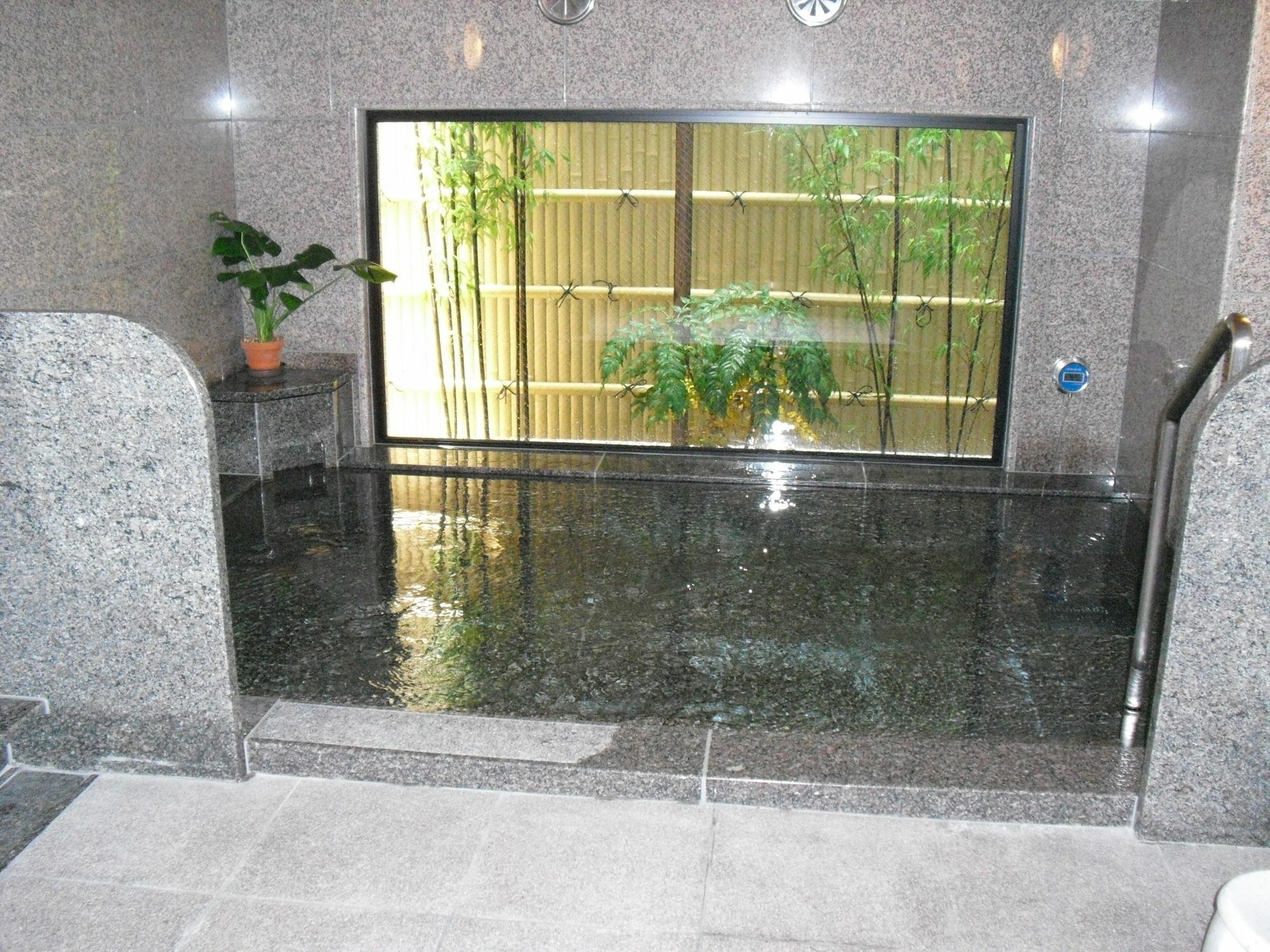 Hotel Route-Inn Ashikaga Ekimae מראה חיצוני תמונה