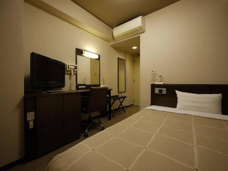 Hotel Route-Inn Ashikaga Ekimae מראה חיצוני תמונה